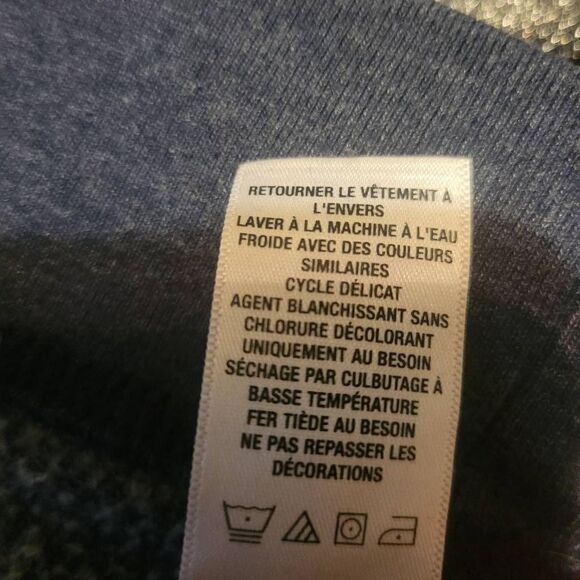 Aeropostale Sweatshirt Hoodie Casual Women's Size Medium Long Sleeve - Picture 9 of 9